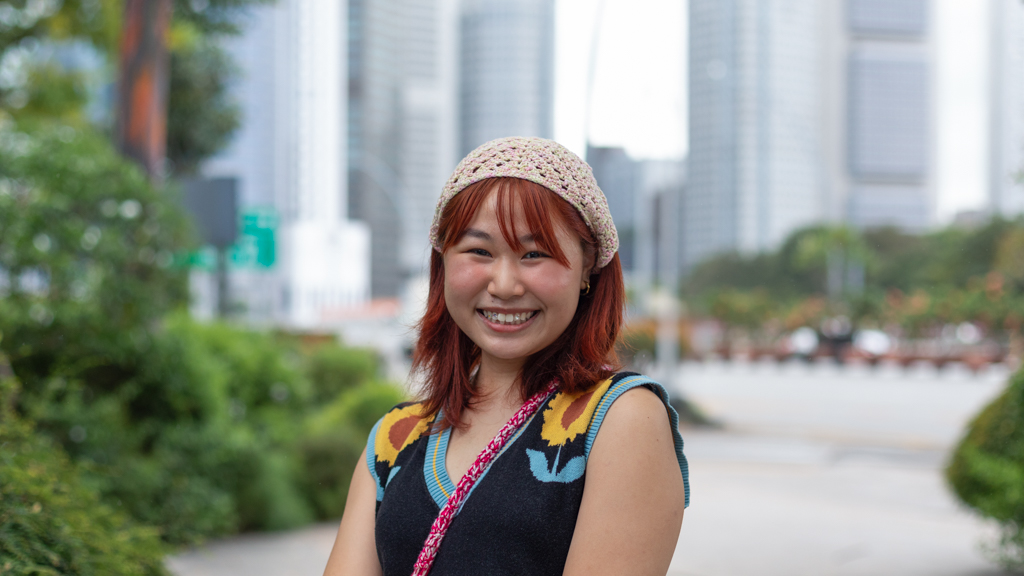 Charmaine-Singaporean-Arts_ProgrammerJeans_HONSIEPONSIE-Socks_Daiso-Shoes_KEEN-Earrings_Lovisa-Toothgems_@pixietoothgem__@thirdeye.toothgem.sg-UNIFORM-06012025-1