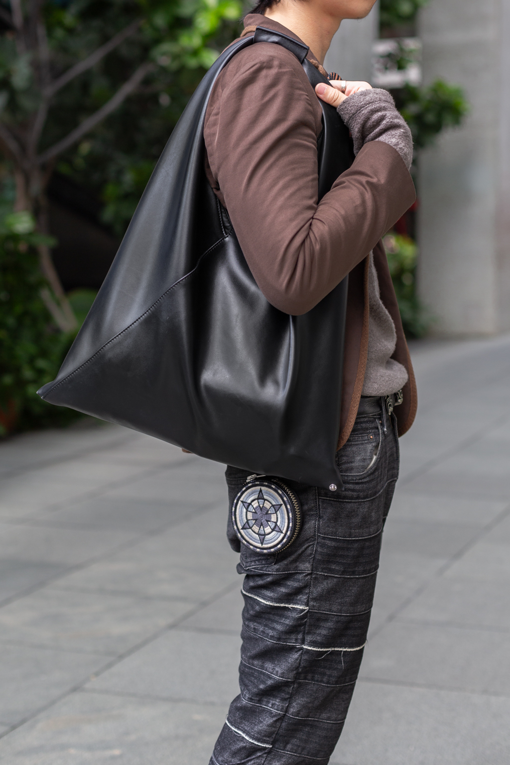 Evan-Indonesia-Student-Hat_Thrifted-Jacket_NUMBER_NINE-Shirt_Julius-Belt_Jalan_Jalan_Japan-Pants_HYSTERIC_GLAMOUR-Shoes_Guidi-Bag_Maison_Margiela-Necklace_Jean_Paul_Gaultier-Rings-1