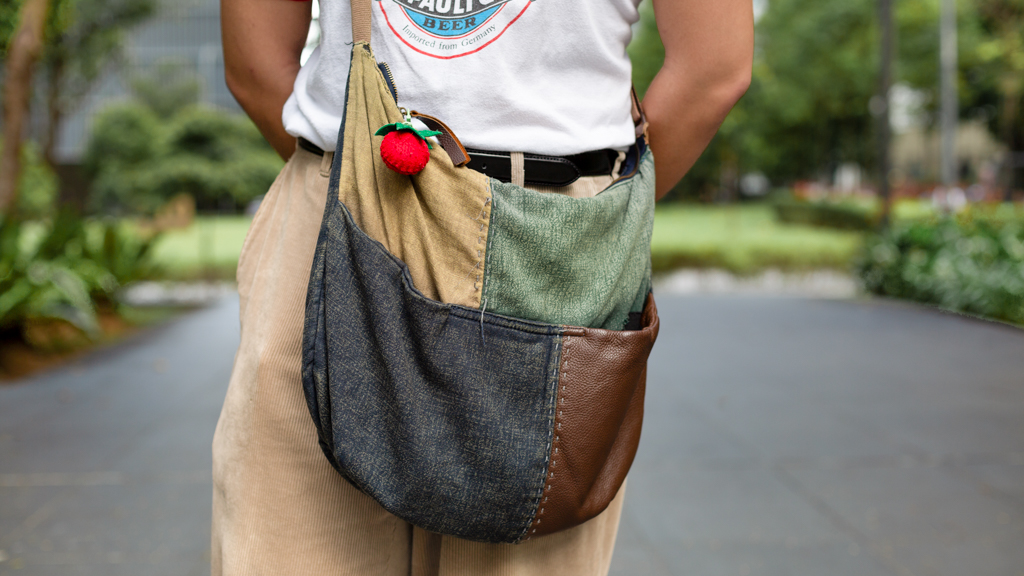 Zhen-Ning-Singaporean-Student-Shirt_Thrifted-Pants_Singapore-Shoes_New_Balance-Bracelets_Anteiku_Studios__Thrifted-Rings_Beijing__Yours-Bag_Beijing-UNIFORM-06012025-4