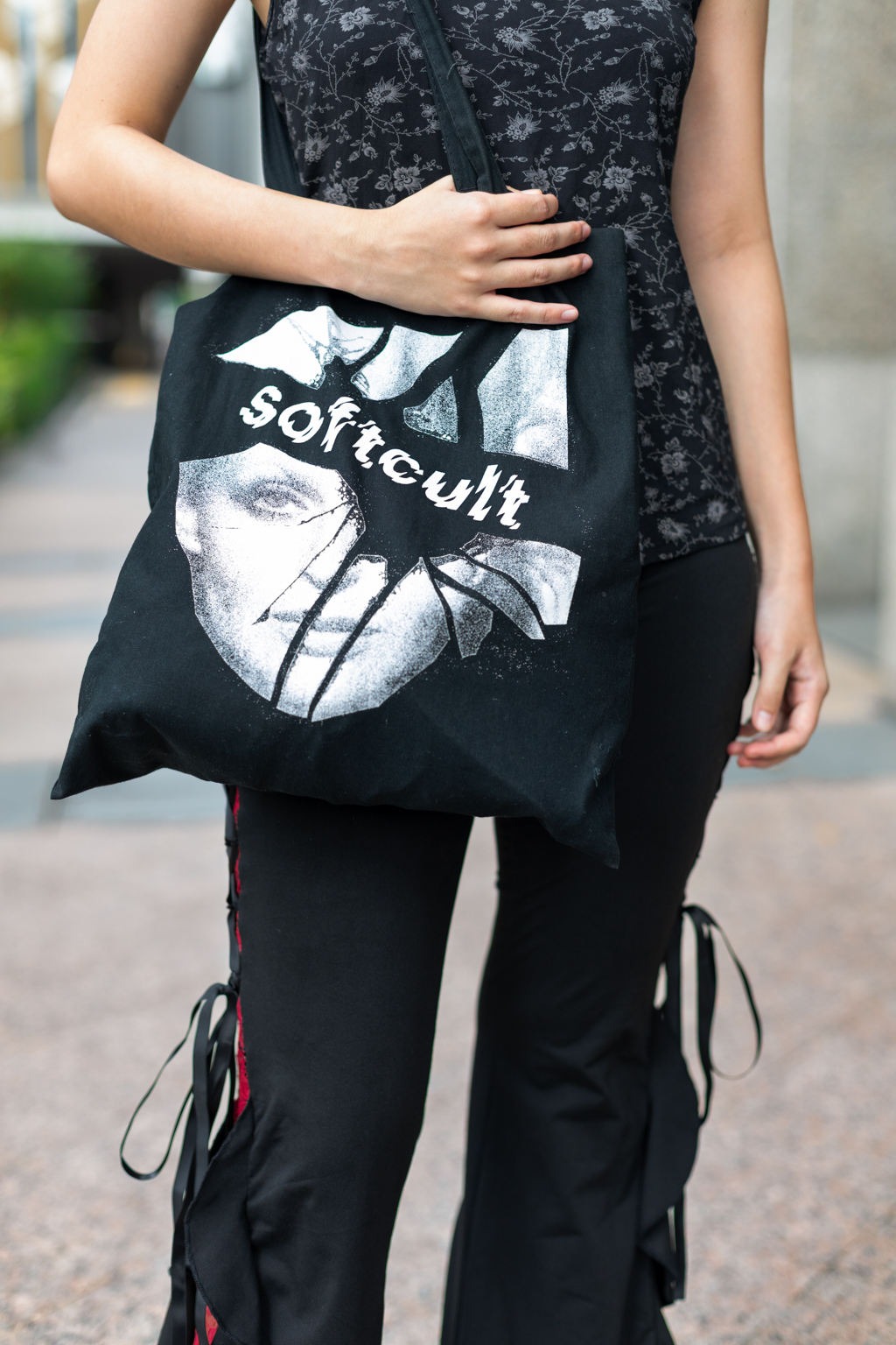 Eunice-Singaporean-Journalist-Shirt_Thrifted-Pants_SHEIN-Necklace_@mysticlunarin-Earrings_Urban_Outfitters-UNIFORM-06012025_4