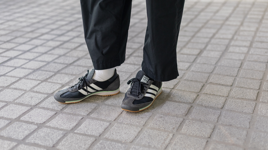 Shane-Malaysian-Graphic_Designer-Top_Muji-Pants_UNIQLO-Shoes_Adidas-Necklace_Balenciaga-Rings_Balenciaga__Gucci-Glasses_Japan-UNIFORM-06012025-5