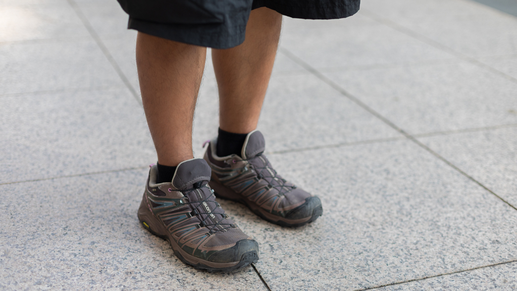 Kai-Australian-Engineer-Hat_Pseushi-Top_Optimistic_Runners-Shorts_Vietnam-Socks_Decathalon-Shoes_Salomon-Bag_GreyeBracelets_Greyson_Studio-Watch_G-SHOCK-UNIFORM-12022025-2