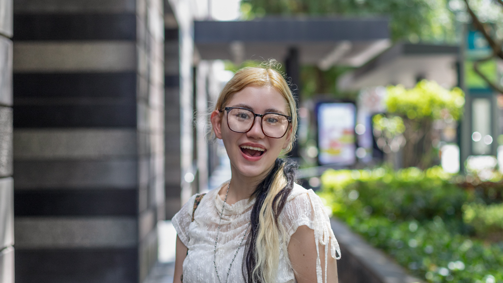 Shannon-Singaporean-Student-Top_Thrifted-Bottoms_Taobao-Shoes_Crocs-Bag_Shopee-Jewellery_Thrifted-Card_Holder_Public_Garden-UNIFORM-03042025-6