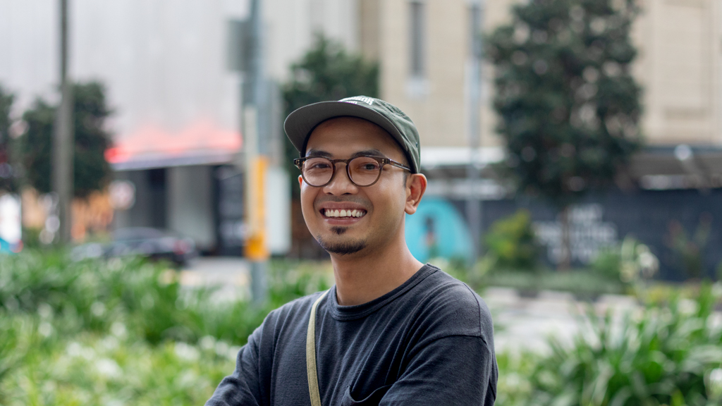 Hidayat-Singaporean-Technician-Cap_Neighbourhood-Top_HUMAN_MADE-Pants_UNIQLO-Shoes_Clarks-Bag_HUMAN_MADE-Watch_Seiko-UNIFORM-03042025-1