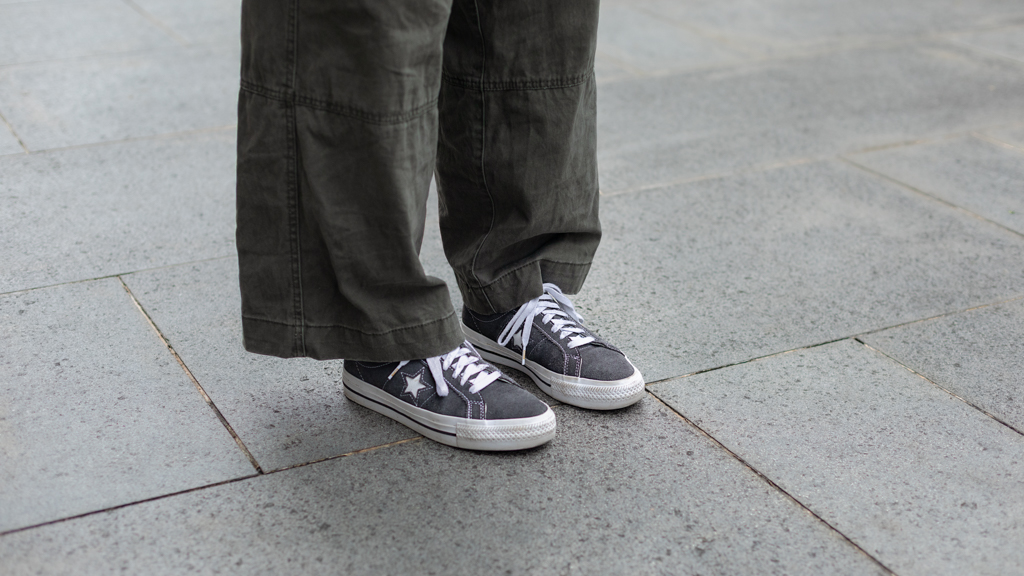 Alena-Assistant_Registrar-Singaporean-Top_Uniqlo-Pants_Cotton_On-Vest_Thrifted-Shoes_Converse-Backpack_Crumpler-Necklace_Lovisa-UNIFORM-030620225-4