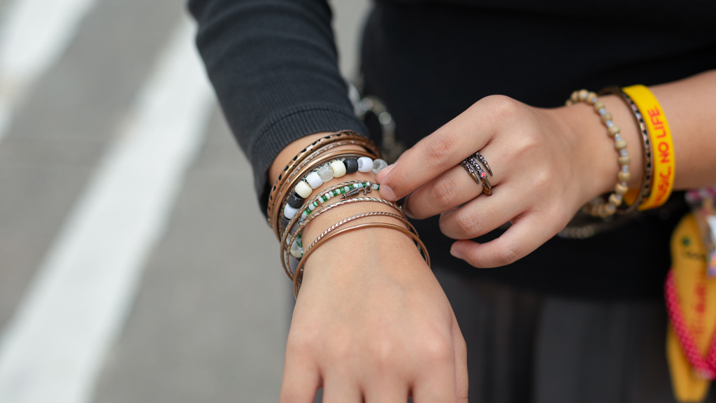 Moira-Musician-Filipino-Earrings_Shopee-Necklace_Phillipines-Bangles_Thrifted-Top_Phillipines-Pants_Vietnam-Shoes_Shopee-Bag_Thrifted-UNIFORM-030620225-21